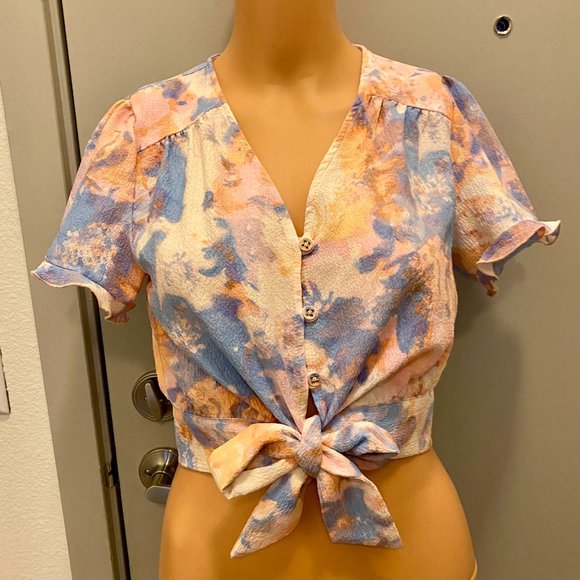 BCBGeneration Tie-Dye Tie Button Front Cropped Top Size XS - Picture 1 of 5